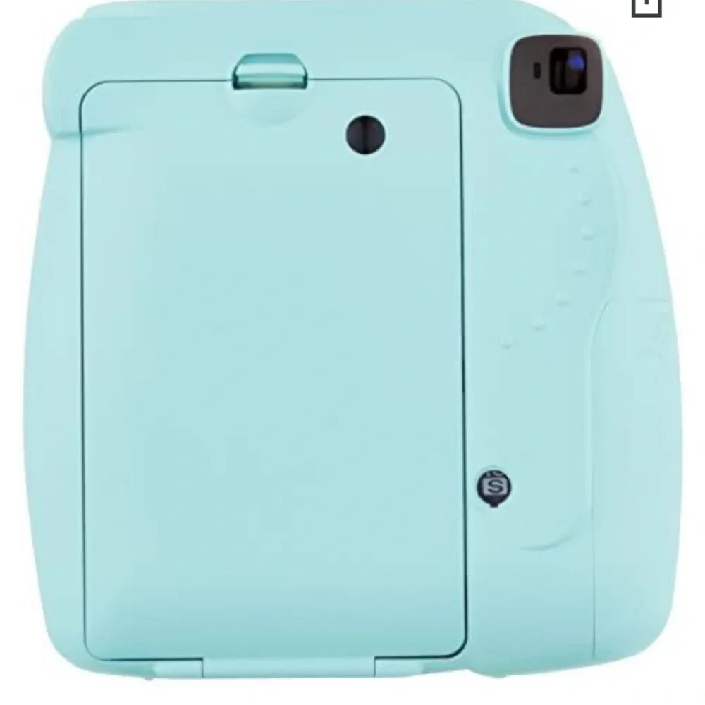 Fujifilm Instax Mini 9 Instant Camera - Ice Blue with case